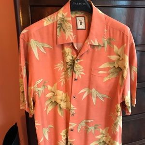 Jamaica Jaxx men’s Hawaiian shirt, like new, coral color